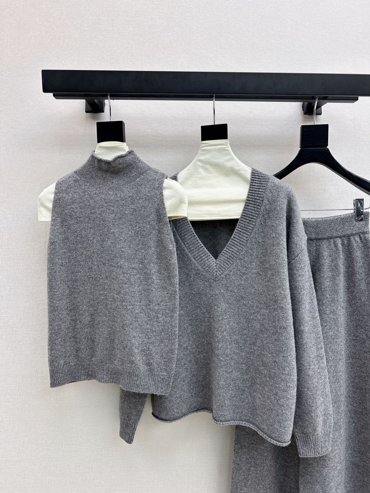 knit suit sleeveless vest+sweater+pants set