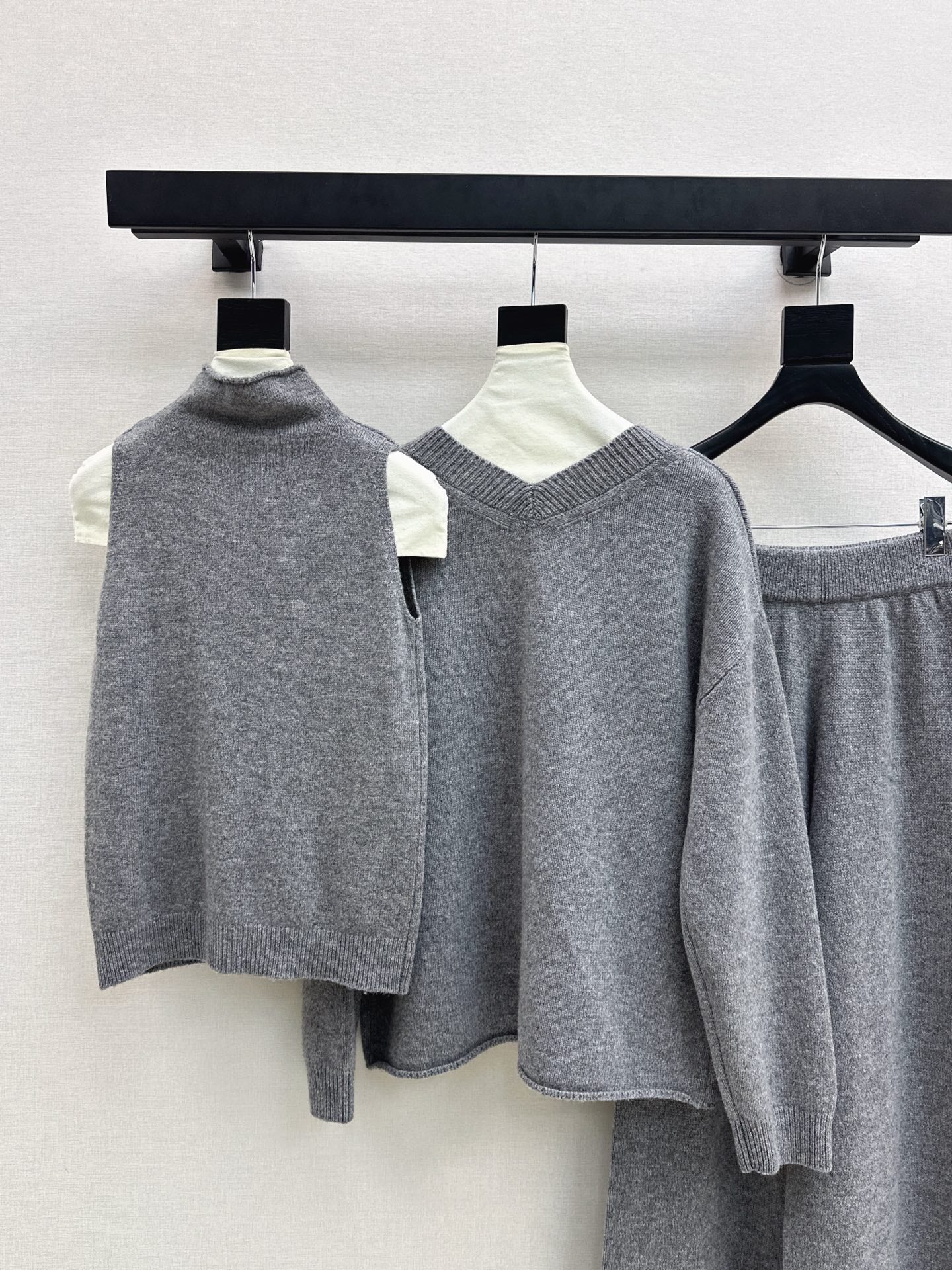 knit suit sleeveless vest+sweater+pants set