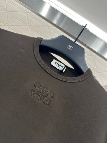 Round neck embroidered long sleeve