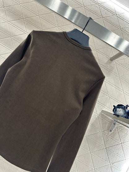 Round neck embroidered long sleeve