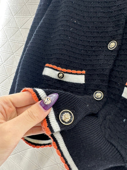 Crew neck cashmere cardigan