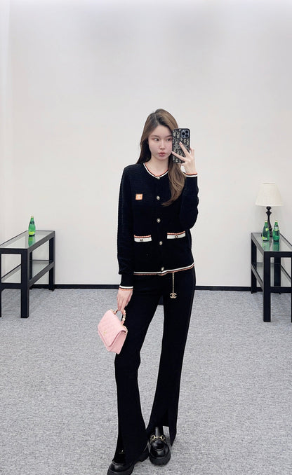 Crew neck cashmere cardigan