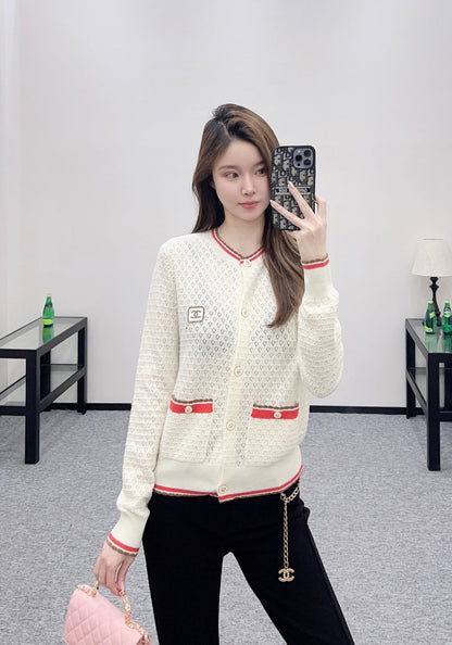 Crew neck cashmere cardigan