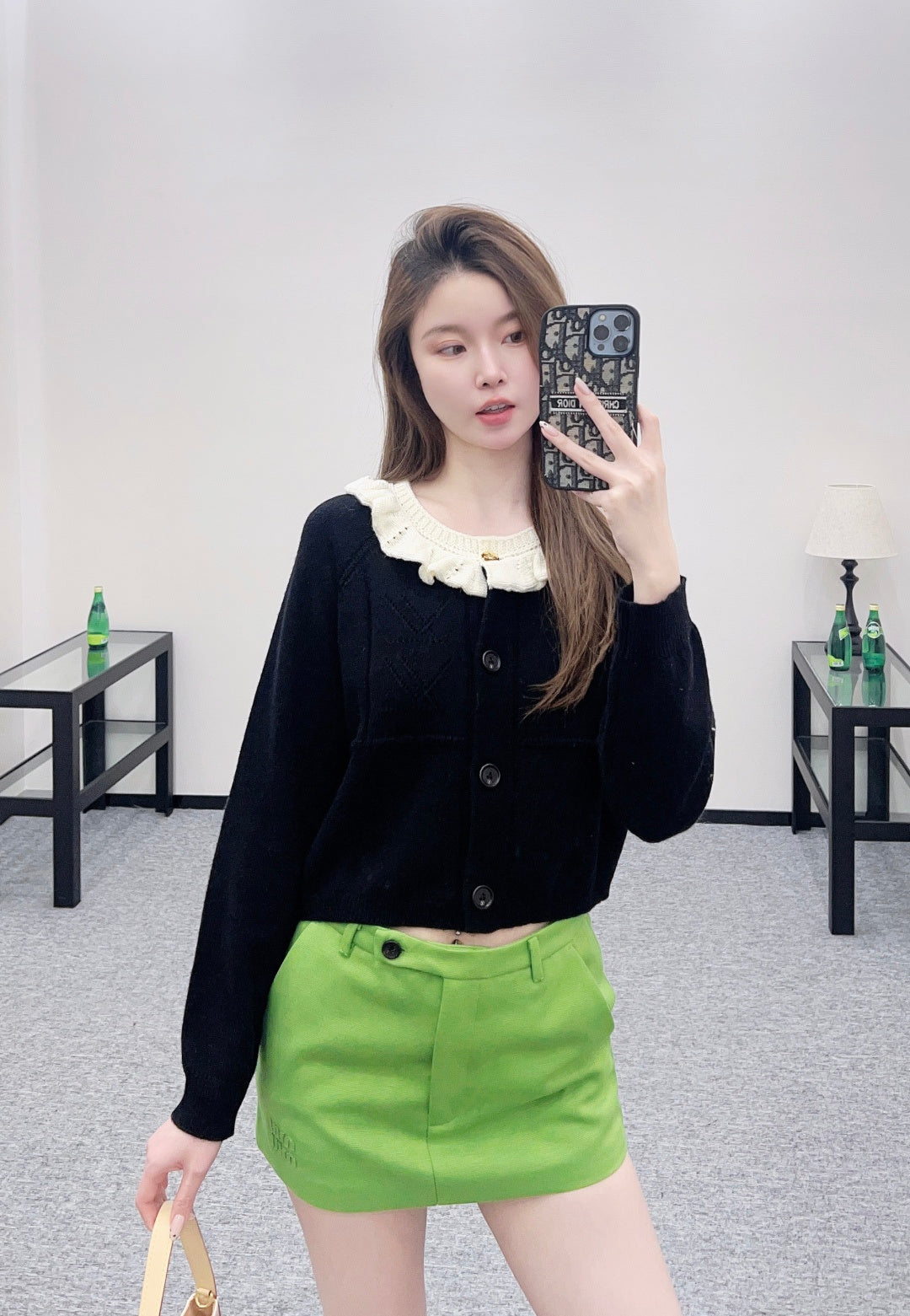 Lace-trimmed collar knit wool cardigan