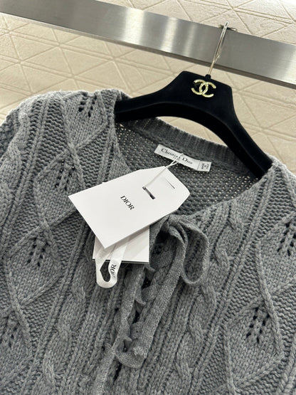 Crochet tie-up pullover sweater