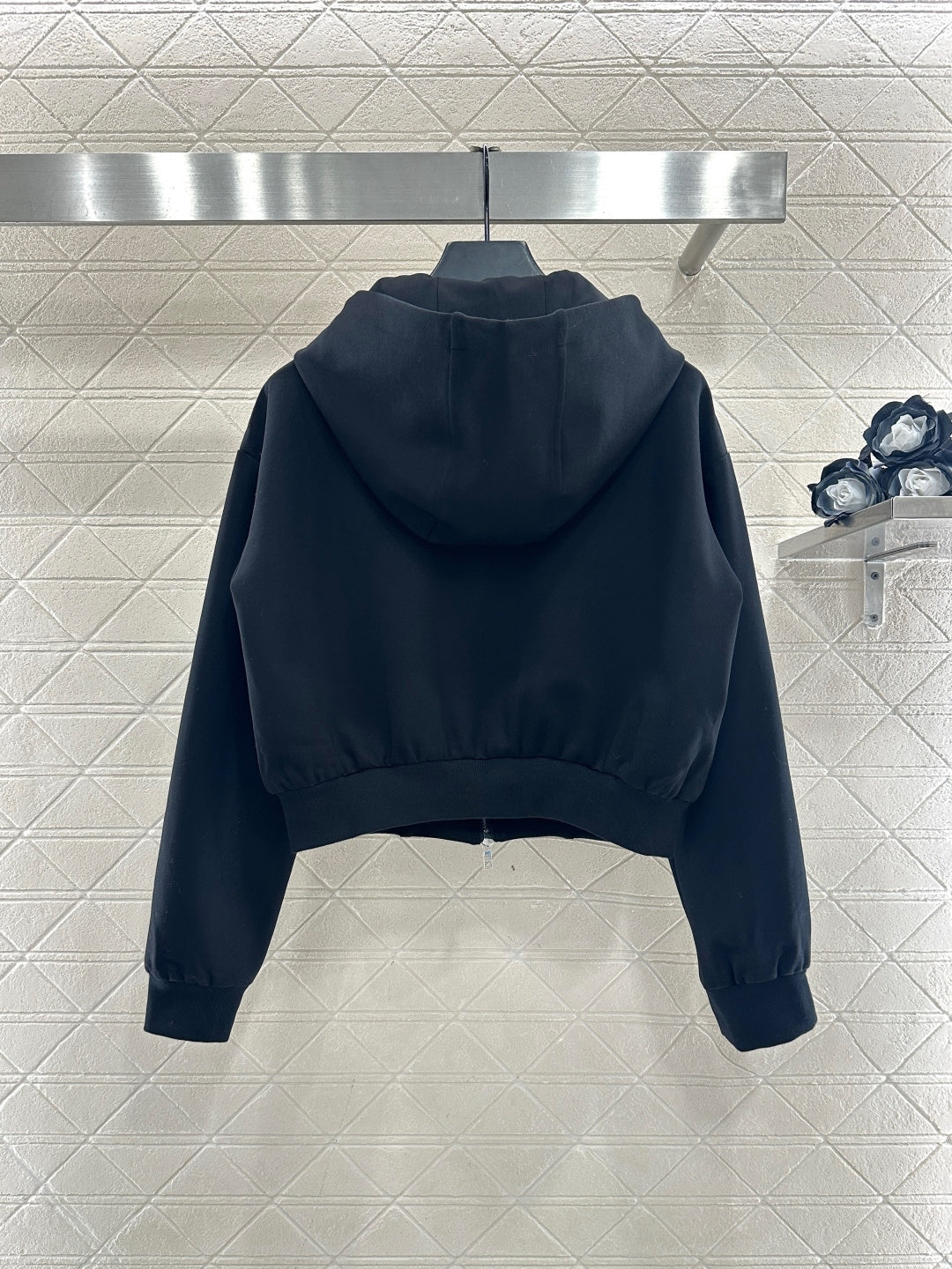 Hooded drawstring zipper jacket