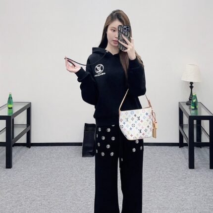 Hooded Sequin Logo Set