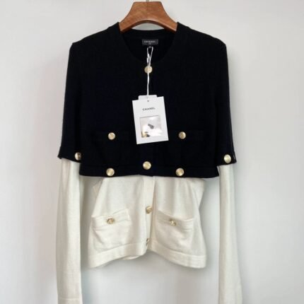 25fw Lion head buckle spliced knitted sweater（Medieval Series）