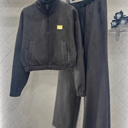 Half-Open Sweatshirt and Pants Set