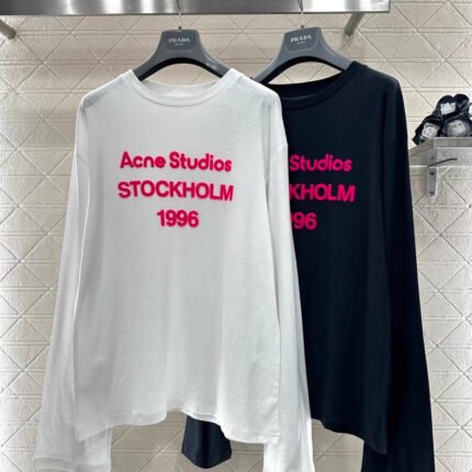 Flocked Logo Long-Sleeve Top