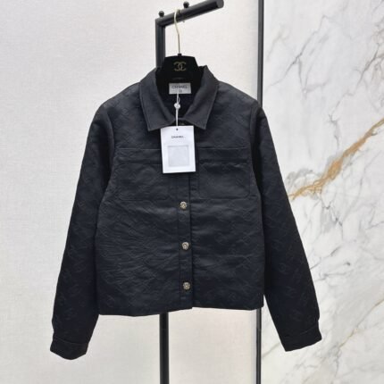 25 New jacquard logo jacket